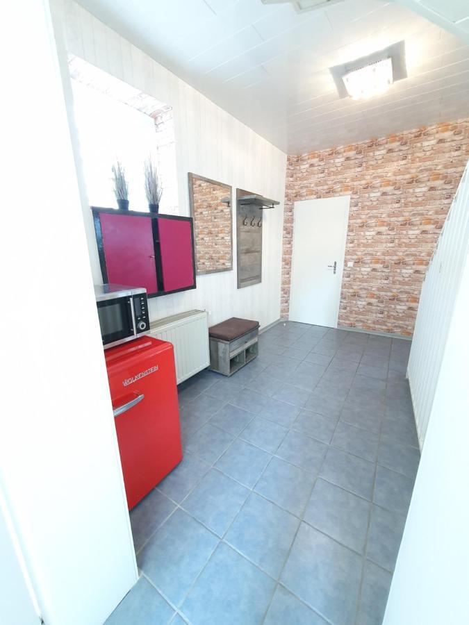 Gemuetliches Zimmer Mit Eigenem Bad Und Kueche Swisttal Exterior foto