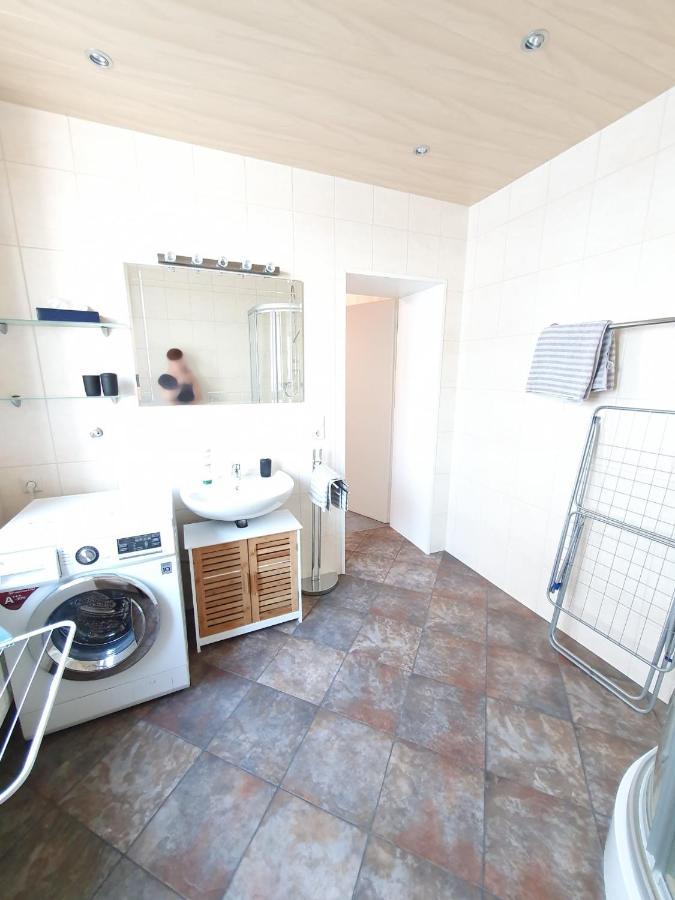 Gemuetliches Zimmer Mit Eigenem Bad Und Kueche Swisttal Exterior foto